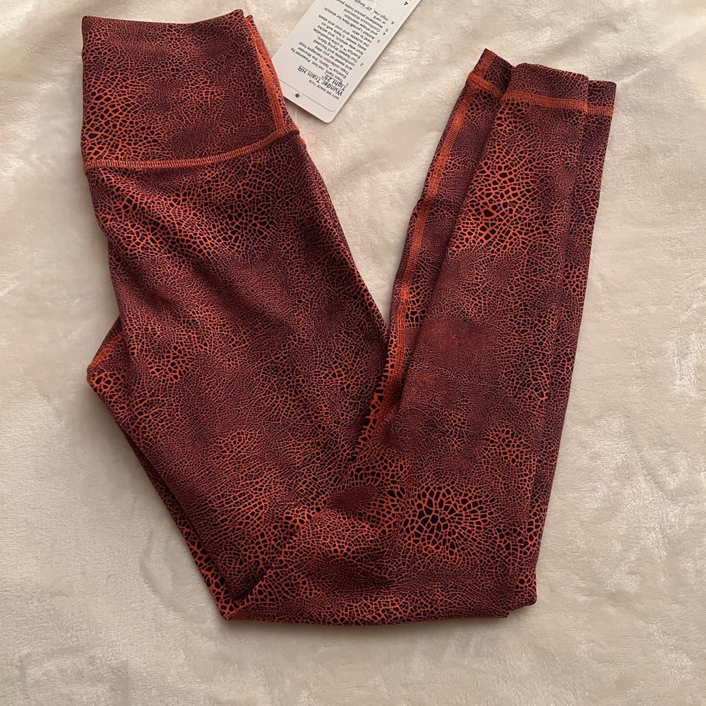 Lululemon Invigorate HR Tight 25 Leggings